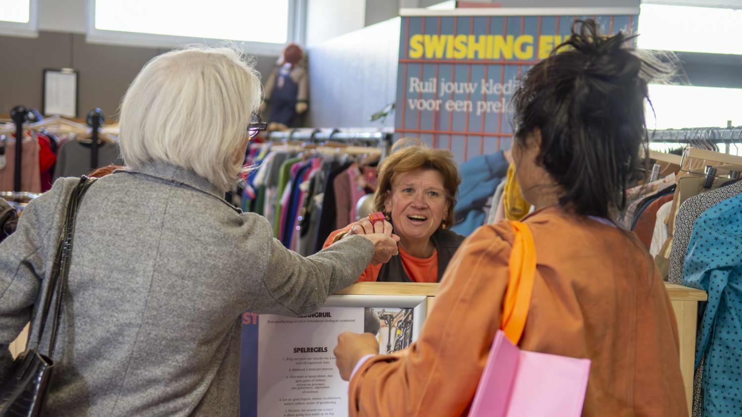 Swishing - kledingruil