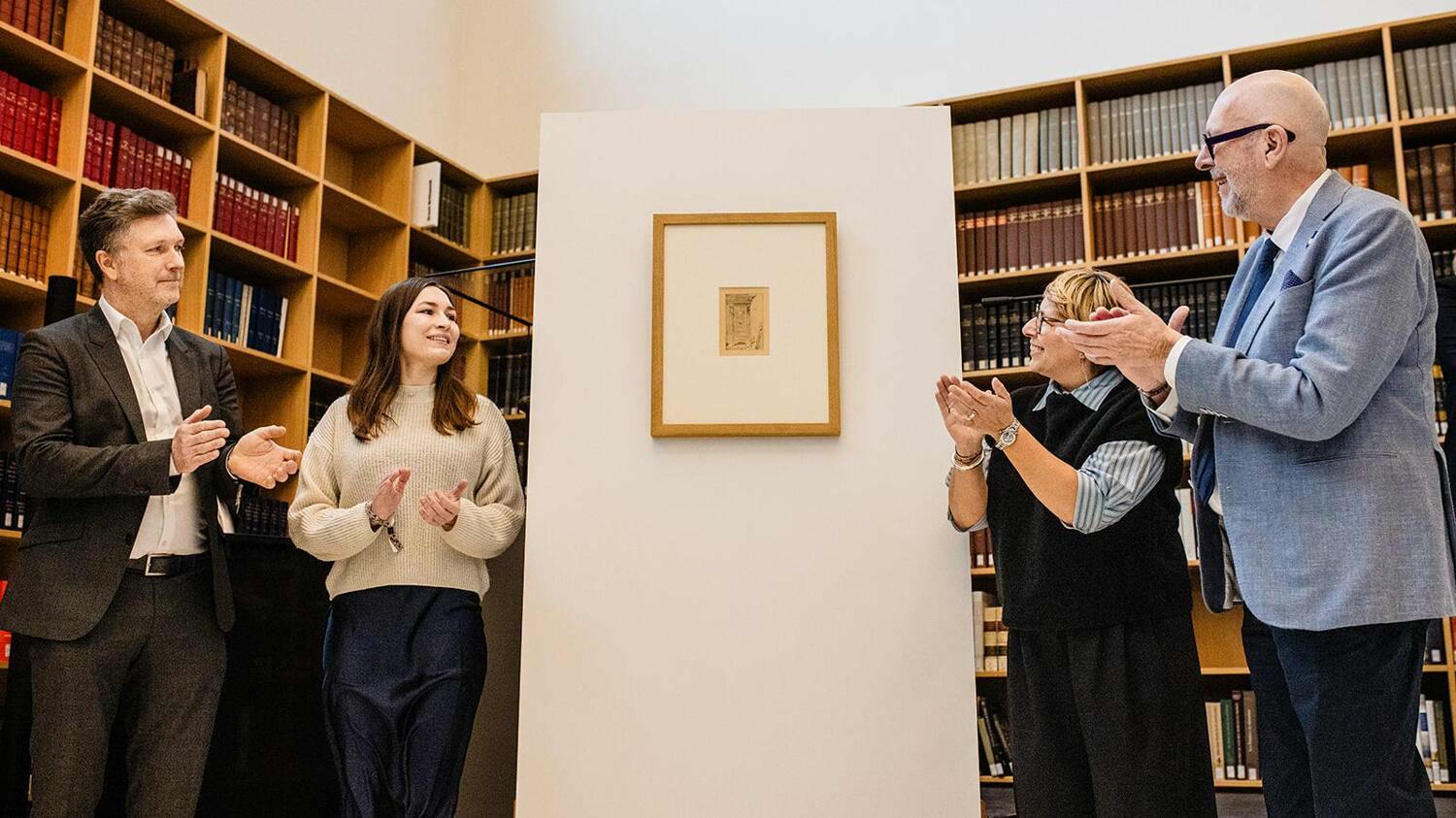 Bijzondere vondst: Kringwinkel Antwerpen schenkt Ensor-ets aan KMSKA