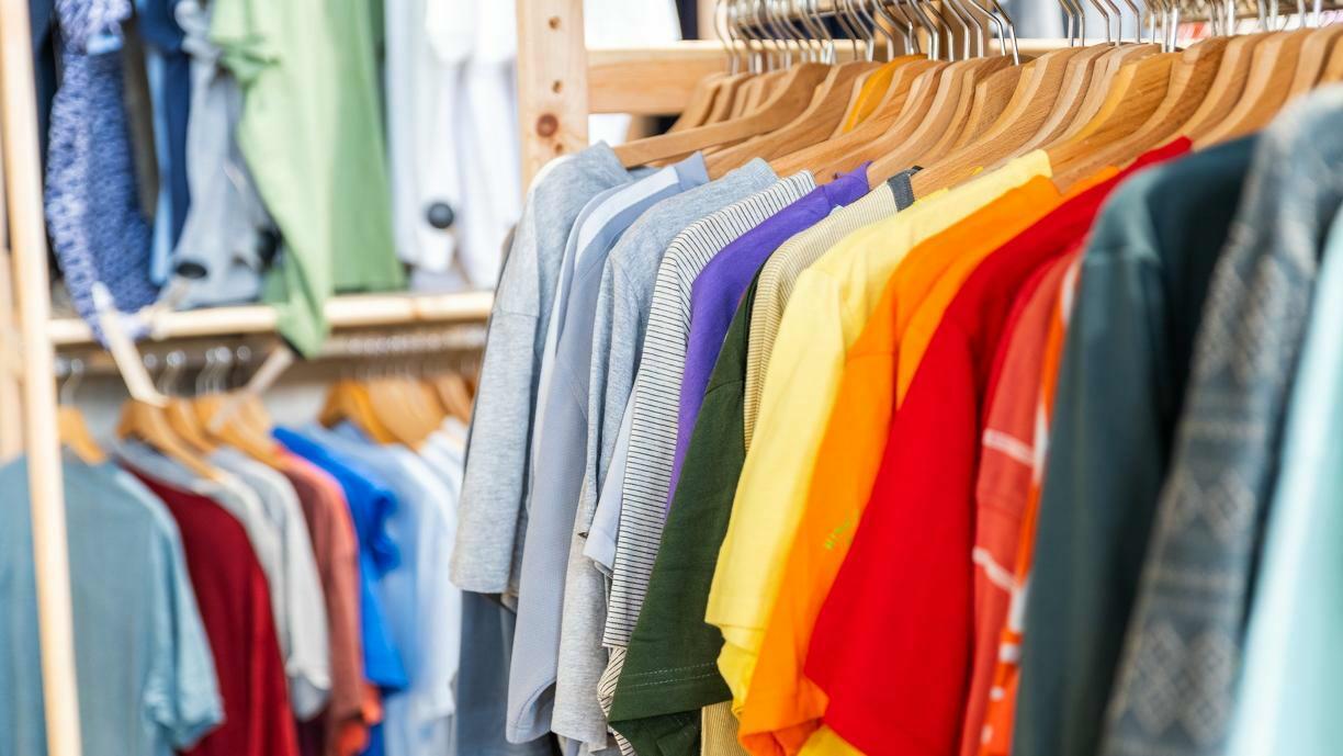 Wat gebeurt er écht met jouw oude kleren? Backstage bij onze textielrevolutie