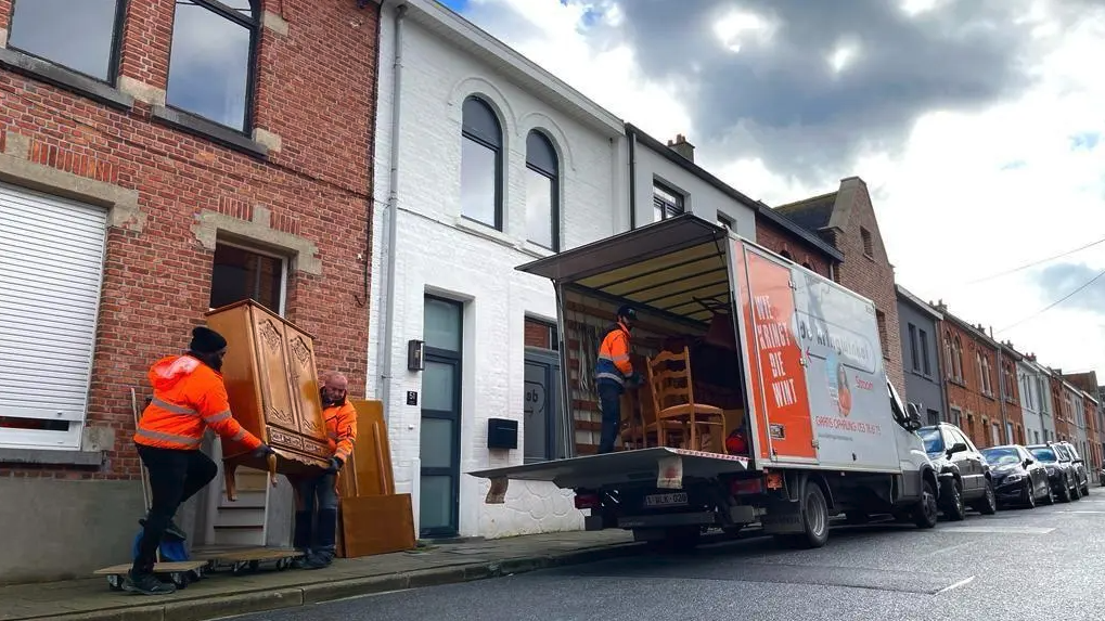 1. Contacteer ons en vraag een offerte